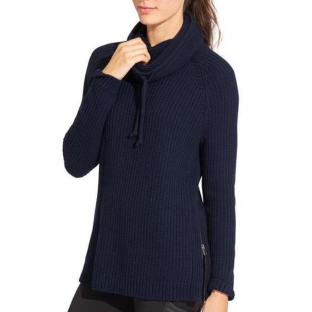 ATHLETA Size XXS Borealis Cowl Neck Sweater Women Navy Chunky Wool Knit Side Zip